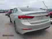 2017 Hyundai Elantra Limited с VIN KMHD84LF3HU176798, выставлен на аукционе IAAI как лот 41948242 с пробегом Не указан миль и . История ставок и продаж доступна на DreamBid. Изображение 3.