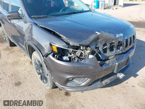 ✅ 2021 Jeep Cherokee 80th Anniversary • VIN: 1C4PJMMN2MD140459 • Lot: 42658267. Listed on IAAI with 39,907 mi. Free auction sales archive from the USA and detailed vehicle history report at DreamBid. Image 6.