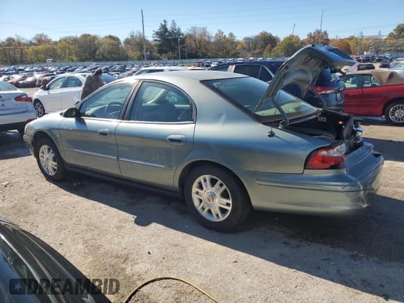 ✅ 2005 Mercury Sable LS • VIN: 1MEFM55SX5A614611 • Lot: 91575015. Listed on Copart with 174,449 mi. Free auction sales archive from the USA and detailed vehicle history report at DreamBid. Image 2.
