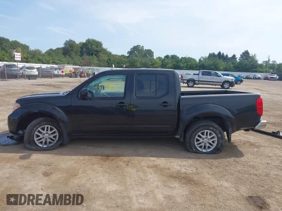 ✅ 2018 Nissan Frontier SV • VIN: 1N6AD0EV0JN725029 • Lot: 43172809. Wystawiony na IAAI z przebiegiem 157 923 mil. Bezpłatny archiwum sprzedaży aukcyjnych z USA i szczegółowy raport historii pojazdu na DreamBid. Zdjęcie 15.