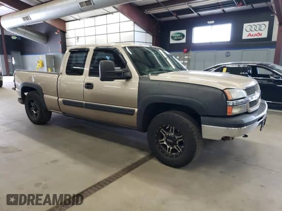 ✅ 2004 Chevrolet Silverado 1500 Z71 • VIN: 2GCEK19T541154216 • Lot: 72559924. Wystawiony na Copart z przebiegiem 150 728 mil mil. Skorzystaj z bezpłatnego archiwum sprzedaży aukcyjnych z USA i zobacz szczegółowy raport historii pojazdu na DreamBid. Zdjęcie 4.