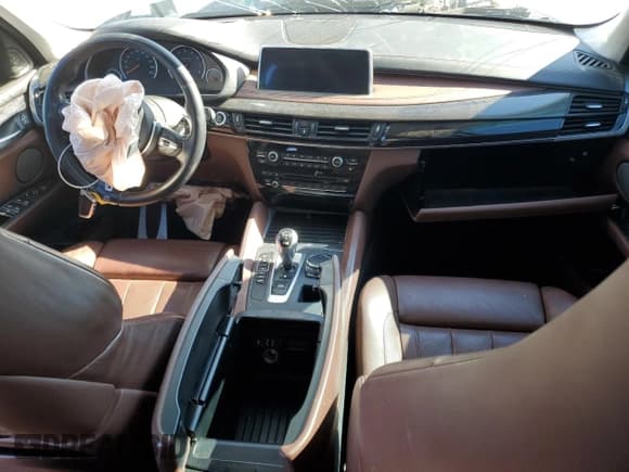 ✅ 2016 BMW X5 M • VIN: 5YMKT6C51G0R78096 • Lot: 69943465. Listed on Copart with Not provided. Free auction sales archive from the USA and detailed vehicle history report at DreamBid. Image 8.