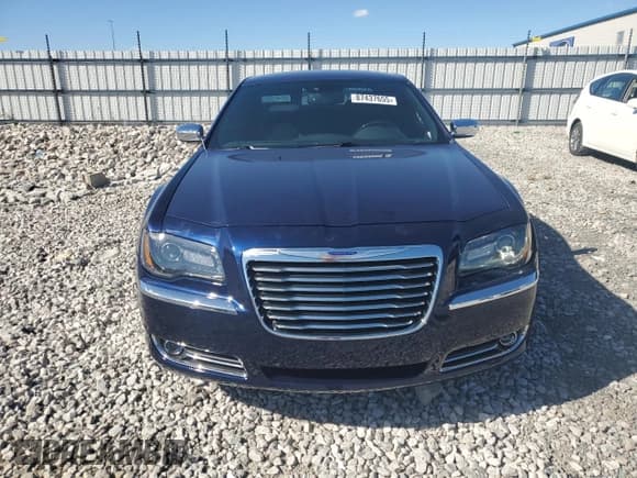 ✅ 2014 Chrysler 300 C • VIN: 2C3CCAKG3EH201211 • Лот: 87437655. Опубликован ранее на Copart с пробегом 129 585 миль. Бесплатный доступ к архиву аукционных продаж из США и подробный отчёт об истории автомобиля на DreamBid. Изображение 5.
