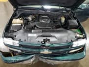 ✅ 2002 Chevrolet Tahoe LS • VIN: 1GNEK13Z02R299012 • Lot: 62668835. Listed on Copart with 168,405 mi. Free auction sales archive from the USA and detailed vehicle history report at DreamBid. Image 12.