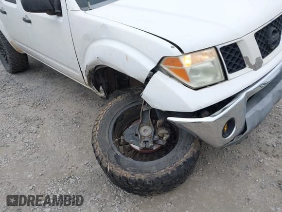 ✅ 2006 Nissan Frontier SE • VIN: 1N6AD07U36C461733 • Лот: 41750473. Опубликован ранее на IAAI с пробегом 157 767 миль. Бесплатный доступ к архиву аукционных продаж из США и подробный отчёт об истории автомобиля на DreamBid. Изображение 6.