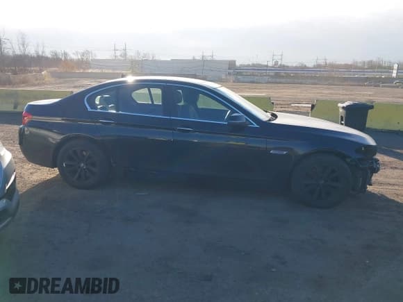 ✅ 2014 BMW 5 Series 528i xDrive • VIN: WBA5A7C56ED614874 • Lot: 43838753. Wystawiony na IAAI z przebiegiem 132 407 mil. Bezpłatny archiwum sprzedaży aukcyjnych z USA i szczegółowy raport historii pojazdu na DreamBid. Zdjęcie 13.