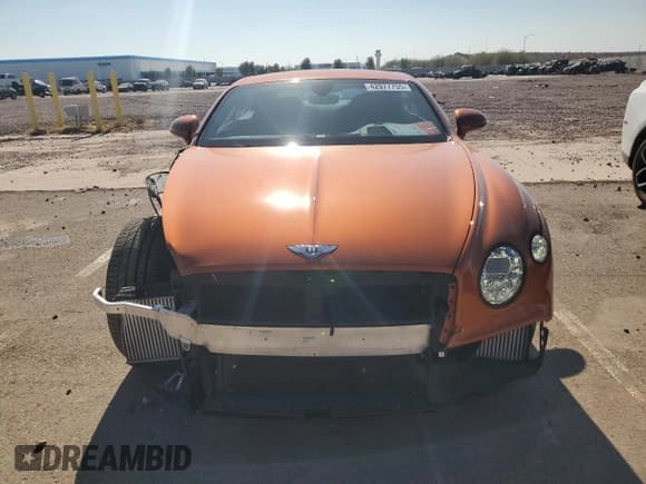 ✅ 2020 Bentley Continental GT First Edition • VIN: SCBCG2ZG6LC076719 • Lot: 42977755. Wystawiony na Copart z przebiegiem 21 017 mil. Bezpłatny archiwum sprzedaży aukcyjnych z USA i szczegółowy raport historii pojazdu na DreamBid. Zdjęcie 5.