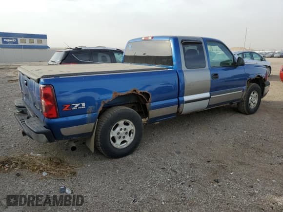 ✅ 2003 Chevrolet Silverado 1500 LS • VIN: 2GCEK19V431183013 • Лот: 77877564. Опубликован ранее на Copart с пробегом Не указан. Бесплатный доступ к архиву аукционных продаж из США и подробный отчёт об истории автомобиля на DreamBid. Изображение 3.