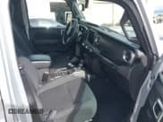 ✅ 2023 Jeep Wrangler Rubicon • VIN: 1C4JJXR69PW581474 • Лот: 41697016. Опубликован ранее на IAAI с пробегом 25 775 миль. Бесплатный доступ к архиву аукционных продаж из США и подробный отчёт об истории автомобиля на DreamBid. Изображение 5.