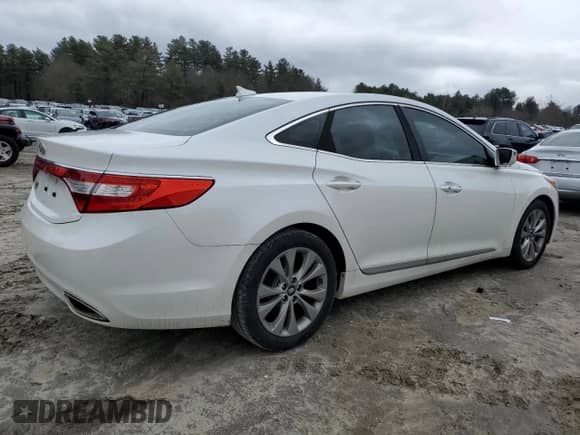 2014 Hyundai Azera with VIN KMHFG4JG9EA398198, listed as a Copart auction lot 47691745 with 85,215 mi miles and Clean title. Bid and sale history available at DreamBid. Image 3.