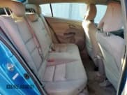 ✅ 2010 Honda Insight EX • VIN: JHMZE2H70AS013132 • Lot: 82199695. Listed on Copart with 388,698 mi. Free auction sales archive from the USA and detailed vehicle history report at DreamBid. Image 10.