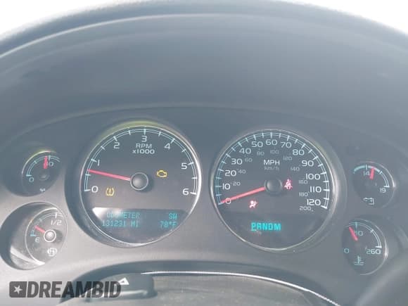 ✅ 2013 Chevrolet Tahoe LT • VIN: 1GNSKBE0XDR299416 • Лот: 42747880. Опубликован ранее на IAAI с пробегом 131 231 миль. Бесплатный доступ к архиву аукционных продаж из США и подробный отчёт об истории автомобиля на DreamBid. Изображение 7.