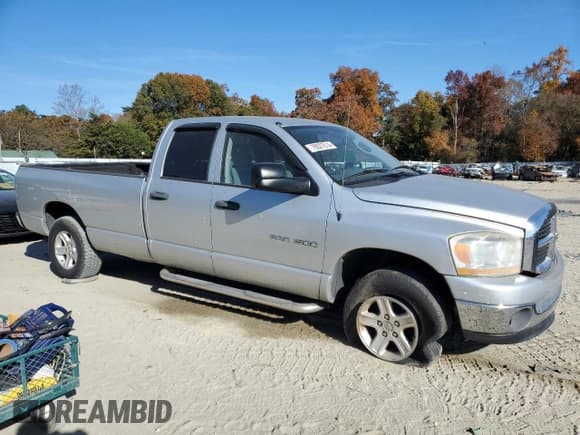✅ 2006 Dodge 1500 SLT • VIN: 1D7HU18N36J193718 • Лот: 78027614. Опубликован ранее на Copart с пробегом Не указан. Бесплатный доступ к архиву аукционных продаж из США и подробный отчёт об истории автомобиля на DreamBid. Изображение 4.