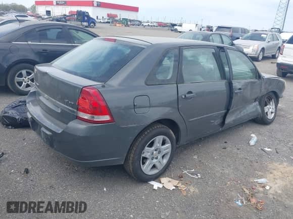 2007 Chevrolet Malibu Maxx LT z VIN 1G1ZT68N07F197883, wystawiony jako IAAI lot #41866531 z przebiegiem 223 473 mil mil oraz . Historia ofert i sprzedaży dostępna na DreamBid. Obrazek 4.