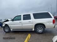 ✅ 2004 Cadillac Escalade ESV • VIN: 3GYFK66N14G313225 • Лот: 41433052. Опубликован ранее на IAAI с пробегом 239 233 миль. Бесплатный доступ к архиву аукционных продаж из США и подробный отчёт об истории автомобиля на DreamBid. Изображение 15.