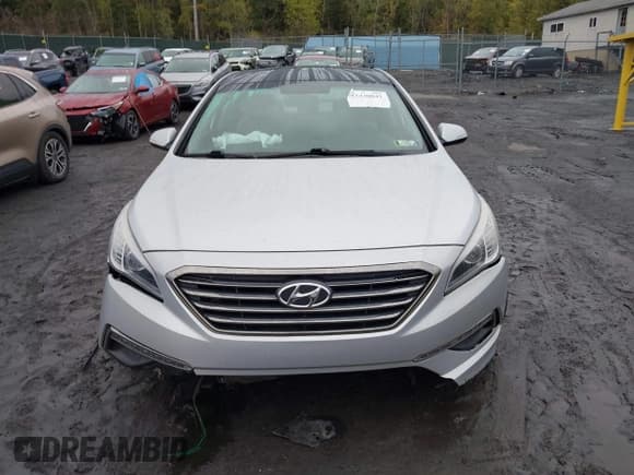 ✅ 2015 Hyundai Sonata Limited • VIN: 5NPE34AF5FH213349 • Лот: 43430041. Опубликован ранее на IAAI с пробегом 148 928 миль. Бесплатный доступ к архиву аукционных продаж из США и подробный отчёт об истории автомобиля на DreamBid. Изображение 12.