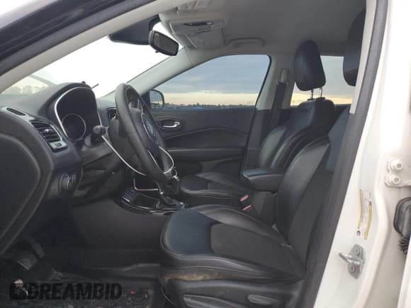 ✅ 2021 Jeep Compass Altitude • VIN: 3C4NJCBB0MT560404 • Lot: 86288595. Listed on Copart with 163,344 mi. Free auction sales archive from the USA and detailed vehicle history report at DreamBid. Image 7.