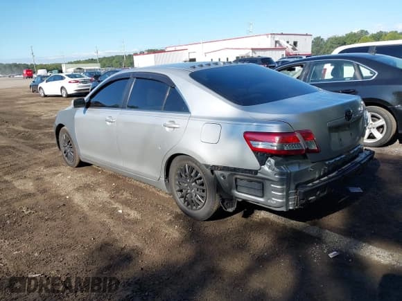✅ 2010 Toyota Camry • VIN: 4T1BF3EK6AU046957 • Lot: 43054263. Listed on IAAI with 156,692 mi. Free auction sales archive from the USA and detailed vehicle history report at DreamBid. Image 3.