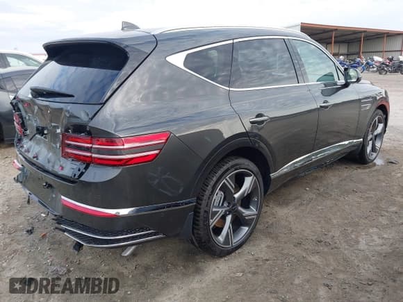 ✅ 2025 Genesis GV80 Prestige • VIN: KMUHCESB8SU253890 • Lot: 41908410. Listed on IAAI with 5,617 mi. Free auction sales archive from the USA and detailed vehicle history report at DreamBid. Image 4.