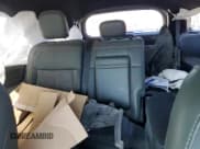 ✅ 2022 Ford Explorer Timberline • VIN: 1FMSK8JH6NGC35311 • Lot: 45813075. Wystawiony na Copart z przebiegiem 105 472 mil. Bezpłatny archiwum sprzedaży aukcyjnych z USA i szczegółowy raport historii pojazdu na DreamBid. Zdjęcie 10.