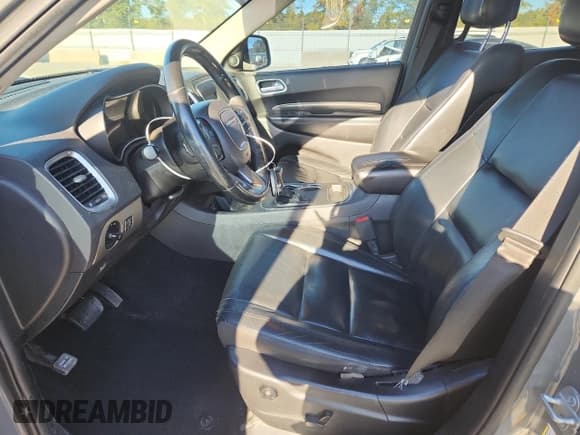 ✅ 2019 Dodge Durango SXT Plus • VIN: 1C4RDJAG0KC777423 • Lot: 86770445. Listed on Copart with 129,138 mi. Free auction sales archive from the USA and detailed vehicle history report at DreamBid. Image 7.