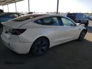 ✅ 2018 Tesla Model 3 Long Range Battery • VIN: 5YJ3E1EA1JF035266 • Lot: 82080695. Wystawiony na Copart z przebiegiem 143 477 mil. Bezpłatny archiwum sprzedaży aukcyjnych z USA i szczegółowy raport historii pojazdu na DreamBid. Zdjęcie 3.