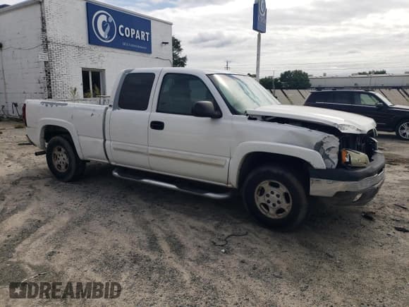 ✅ 2003 Chevrolet Silverado 1500 LS • VIN: 2GCEK19T431372274 • Лот: 68044814. Опубликован ранее на Copart с пробегом 129 691 миль. Бесплатный доступ к архиву аукционных продаж из США и подробный отчёт об истории автомобиля на DreamBid. Изображение 4.