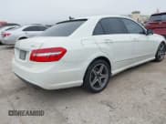 ✅ 2011 Mercedes-Benz E 550 Luxury • VIN: WDDHF7CB0BA358273 • Lot: 43786613. Listed on IAAI with 170,821 mi. Free auction sales archive from the USA and detailed vehicle history report at DreamBid. Image 4.