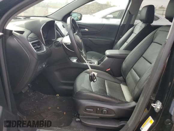 ✅ 2020 Chevrolet Equinox Premier • VIN: 2GNAXYEXXL6272532 • Lot: 81905435. Listed on Copart with 35,659 mi. Free auction sales archive from the USA and detailed vehicle history report at DreamBid. Image 7.