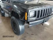 ✅ 1998 Jeep Cherokee Sport • VIN: 1J4FJ68SXWL281659 • Лот: 42208563. Опубликован ранее на IAAI с пробегом 203 992 миль. Бесплатный доступ к архиву аукционных продаж из США и подробный отчёт об истории автомобиля на DreamBid. Изображение 6.