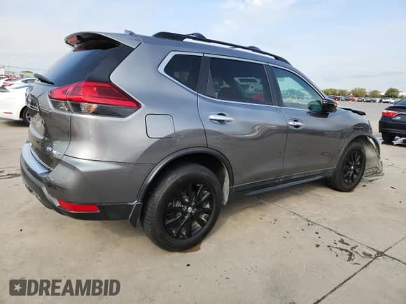 ✅ 2017 Nissan Rogue SL • VIN: 5N1AT2MV1HC804715 • Lot: 89635255. Wystawiony na Copart z przebiegiem 117 050 mil. Bezpłatny archiwum sprzedaży aukcyjnych z USA i szczegółowy raport historii pojazdu na DreamBid. Zdjęcie 3.