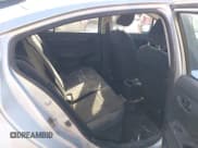 ✅ 2024 Nissan Versa S • VIN: 3N1CN8DV5RL848865 • Lot: 43705379. Wystawiony na IAAI z przebiegiem 53 550 mil. Bezpłatny archiwum sprzedaży aukcyjnych z USA i szczegółowy raport historii pojazdu na DreamBid. Zdjęcie 8.