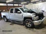 ✅ 2017 Chevrolet Silverado 1500 LT • VIN: 1GCVKREC2HZ320483 • Лот: 62393324. Опубликован ранее на Copart с пробегом Не указан. Бесплатный доступ к архиву аукционных продаж из США и подробный отчёт об истории автомобиля на DreamBid. Изображение 4.