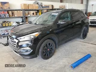 ✅ 2017 Hyundai Tucson Sport • VIN: KM8J3CA20HU434853 • Лот: 82310885. Опубликован ранее на Copart с пробегом 82 725 миль. Бесплатный доступ к архиву аукционных продаж из США и подробный отчёт об истории автомобиля на DreamBid. Изображение 1.