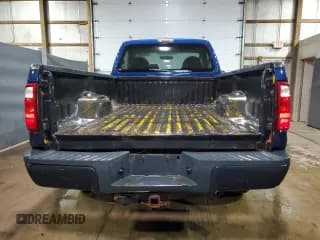 ✅ 2008 Ford F-250 XL • VIN: 1FTNF21558EC59396 • Лот: 70698764. Опубликован ранее на Copart с пробегом 24 624 миль. Бесплатный доступ к архиву аукционных продаж из США и подробный отчёт об истории автомобиля на DreamBid. Изображение 6.