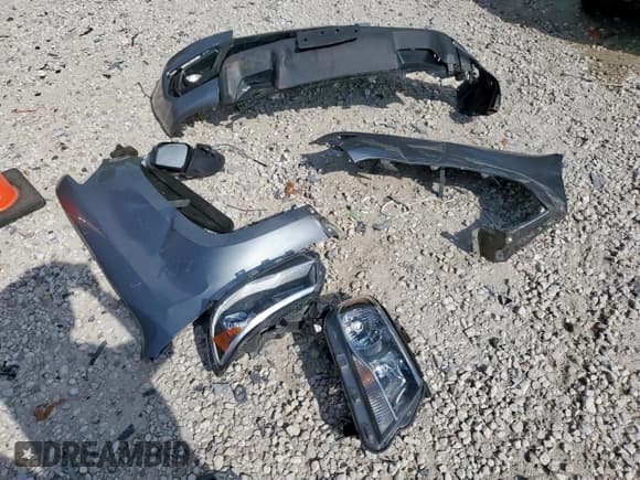 ✅ 2021 Chevrolet Colorado 2WD LT • VIN: 1GCGSCEN0M1263880 • Lot: 80282475. Listed on Copart with 70,400 mi. Free auction sales archive from the USA and detailed vehicle history report at DreamBid. Image 12.