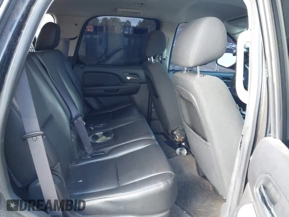 ✅ 2012 Chevrolet Tahoe Commercial • VIN: 1GNLC2E04CR290775 • Lot: 41028027. Listed on IAAI with 103,762 mi. Free auction sales archive from the USA and detailed vehicle history report at DreamBid. Image 8.