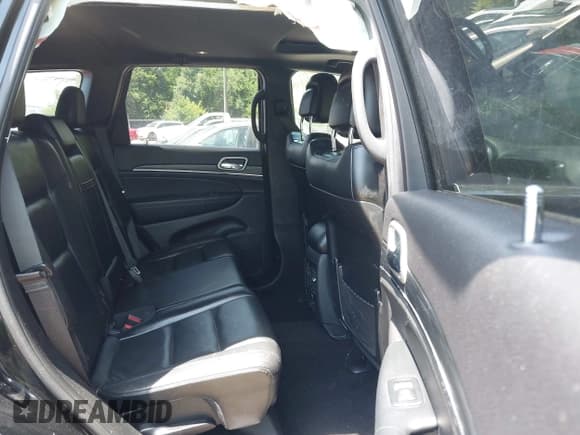 ✅ 2020 Jeep Grand Cherokee Limited X • VIN: 1C4RJFBG8LC445431 • Lot: 42691431. Listed on IAAI with 55,620 mi. Free auction sales archive from the USA and detailed vehicle history report at DreamBid. Image 8.