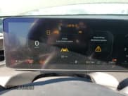 ✅ 2024 Kia EV9 Wind • VIN: KNDAFFS51R6031587 • Lot: 80033284. Wystawiony na Copart z przebiegiem 2 562 mil. Bezpłatny archiwum sprzedaży aukcyjnych z USA i szczegółowy raport historii pojazdu na DreamBid. Zdjęcie 9.