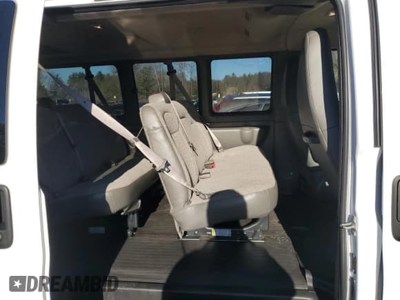 ✅ 2023 Chevrolet Express Passenger LS • VIN: 1GAZGNFP7P1234198 • Lot: 85733764. Listed on Copart with 18,464 mi. Free auction sales archive from the USA and detailed vehicle history report at DreamBid. Image 11.