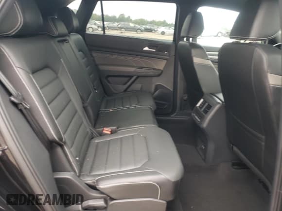 ✅ 2023 Volkswagen Atlas SEL Premium R-Line • VIN: 1V2FE2CA0PC223366 • Лот: 74196134. Опубликован ранее на Copart с пробегом 22 514 миль. Бесплатный доступ к архиву аукционных продаж из США и подробный отчёт об истории автомобиля на DreamBid. Изображение 12.