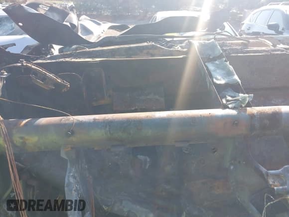 ✅ 2014 Ram 1500 SLT • VIN: 1C6RR7GMXES297442 • Lot: 42662629. Wystawiony na IAAI z przebiegiem Nie podano. Bezpłatny archiwum sprzedaży aukcyjnych z USA i szczegółowy raport historii pojazdu na DreamBid. Zdjęcie 15.