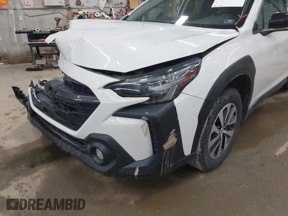 ✅ 2023 Subaru Outback Premium • VIN: 4S4BTACC2P3217940 • Лот: 43701633. Опубликован ранее на IAAI с пробегом 53 040 миль. Бесплатный доступ к архиву аукционных продаж из США и подробный отчёт об истории автомобиля на DreamBid. Изображение 18.