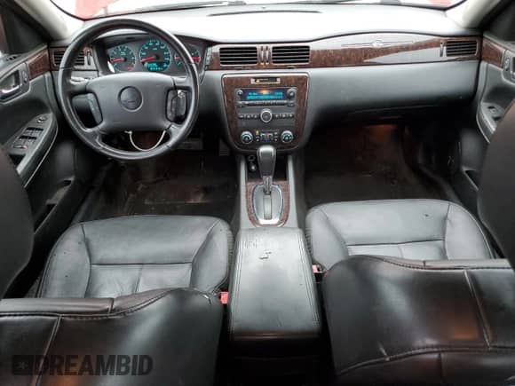 2013 Chevrolet Impala LTZ с VIN 2G1WC5E38D1196094, выставлен на аукционе Copart как лот 71688525 с пробегом 144 394 миль миль и Списание • Salvage title. История ставок и продаж доступна на DreamBid. Изображение 8.