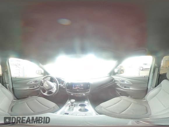 ✅ 2022 Chevrolet Traverse LT Cloth • VIN: 1GNERGKW5NJ110217 • Lot: 70946915. Listed on Copart with 55,433 mi. Free auction sales archive from the USA and detailed vehicle history report at DreamBid. Image 15.