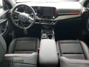 ✅ 2025 Chevrolet Equinox FWD RS • VIN: 3GNAXLEG7SL265809 • Lot: 85911035. Wystawiony na Copart z przebiegiem Nie podano. Bezpłatny archiwum sprzedaży aukcyjnych z USA i szczegółowy raport historii pojazdu na DreamBid. Zdjęcie 8.