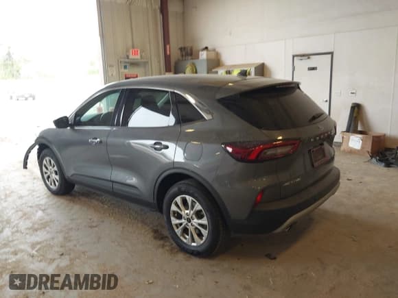 ✅ 2023 Ford Escape Active • VIN: 1FMCU9GN0PUA33103 • Лот: 43482632. Опубликован ранее на IAAI с пробегом 93 652 миль. Бесплатный доступ к архиву аукционных продаж из США и подробный отчёт об истории автомобиля на DreamBid. Изображение 3.