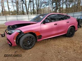 ✅ 2021 BMW X6 M • VIN: 5YMCY0C07M9H08985 • Lot: 88762065. Wystawiony na Copart z przebiegiem Nie podano. Bezpłatny archiwum sprzedaży aukcyjnych z USA i szczegółowy raport historii pojazdu na DreamBid. Zdjęcie 1.