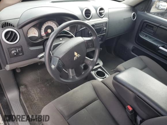 ✅ 2008 Mitsubishi Raider LS • VIN: 1Z7HC22K78S609661 • Lot: 84300605. Listed on Copart with 154,158 mi. Free auction sales archive from the USA and detailed vehicle history report at DreamBid. Image 8.