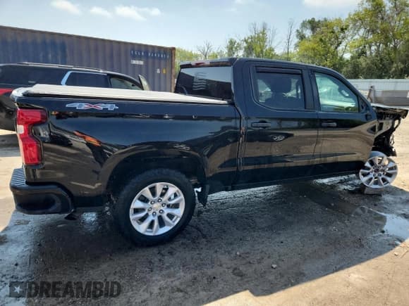 ✅ 2022 Chevrolet Silverado 1500 Custom • VIN: 3GCPYBEK8NG194146 • Lot: 64076555. Wystawiony na Copart z przebiegiem 61 096 mil. Bezpłatny archiwum sprzedaży aukcyjnych z USA i szczegółowy raport historii pojazdu na DreamBid. Zdjęcie 3.